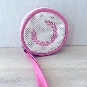 FRED PERRY - Y2K white and pink wristlet